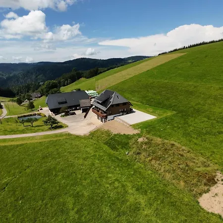 Kapellenhof مزرعة للإقامة