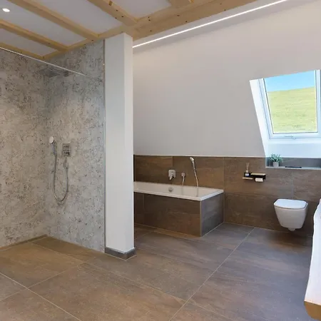 Kapellenhof مزرعة للإقامة *