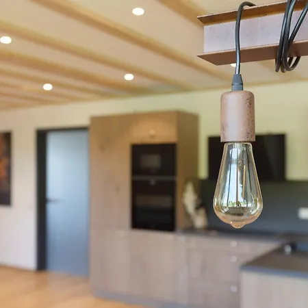 Kapellenhof مزرعة للإقامة تيبرغ