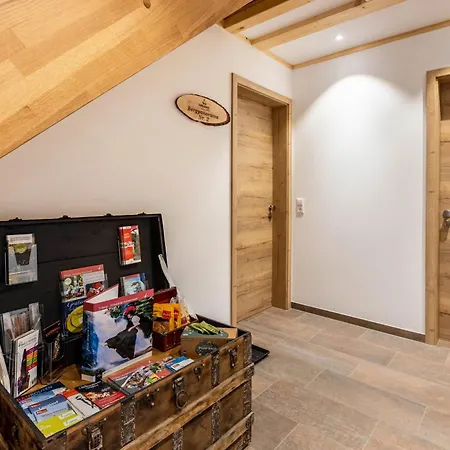 Kapellenhof مزرعة للإقامة تيبرغ